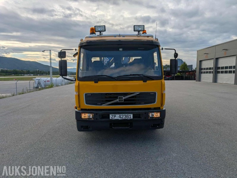 2006 Volvo FL6 med HMF 683 K2 KRAN EU OK 07.2026 - شاحنة كرين: صورة 4 2006 Volvo FL6 med HMF 683 K2 KRAN EU OK 07.2026 - شاحنة كرين: صورة 4