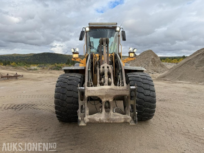 2006 Volvo L120E - Sentralsmøring - 14887 timer - اللودر بعجل: صورة 2 2006 Volvo L120E - Sentralsmøring - 14887 timer - اللودر بعجل: صورة 2
