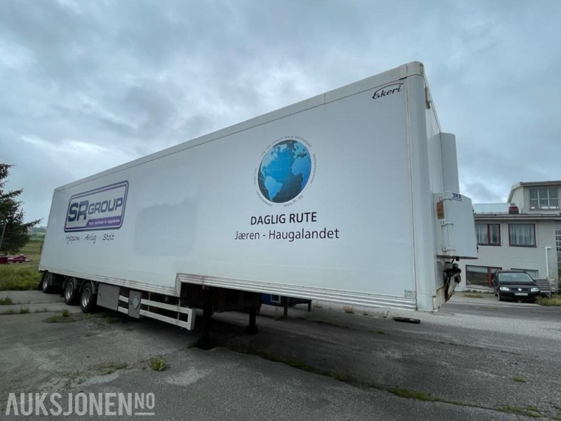 2007 Ekeri L3 Skaphenger med full sideåpning - 3-akslet - Tillatt totalvekt: 45000 kg. - عربة مقطورة: صورة 5 2007 Ekeri L3 Skaphenger med full sideåpning - 3-akslet - Tillatt totalvekt: 45000 kg. - عربة مقطورة: صورة 5