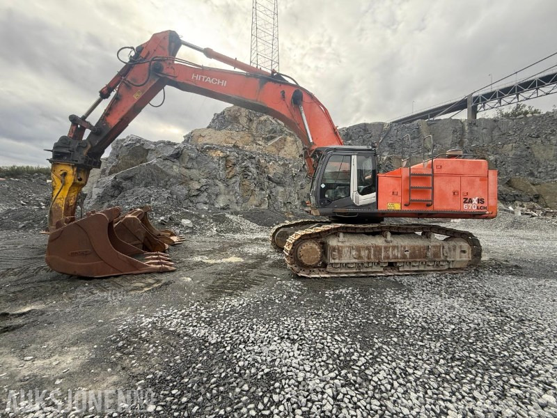 2007 Hitachi ZX670LCH-3 - GRAVEMASKIN - حفارة: صورة 1 2007 Hitachi ZX670LCH-3 - GRAVEMASKIN - حفارة: صورة 1