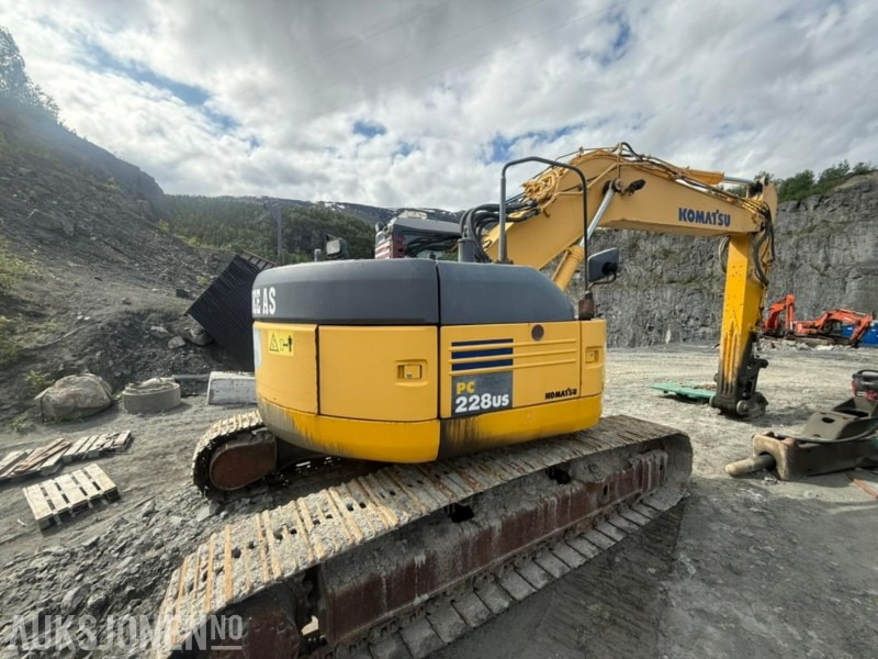 2007 Komatsu PC228US GRAVEMASKIN - حفارة: صورة 2 2007 Komatsu PC228US GRAVEMASKIN - حفارة: صورة 2