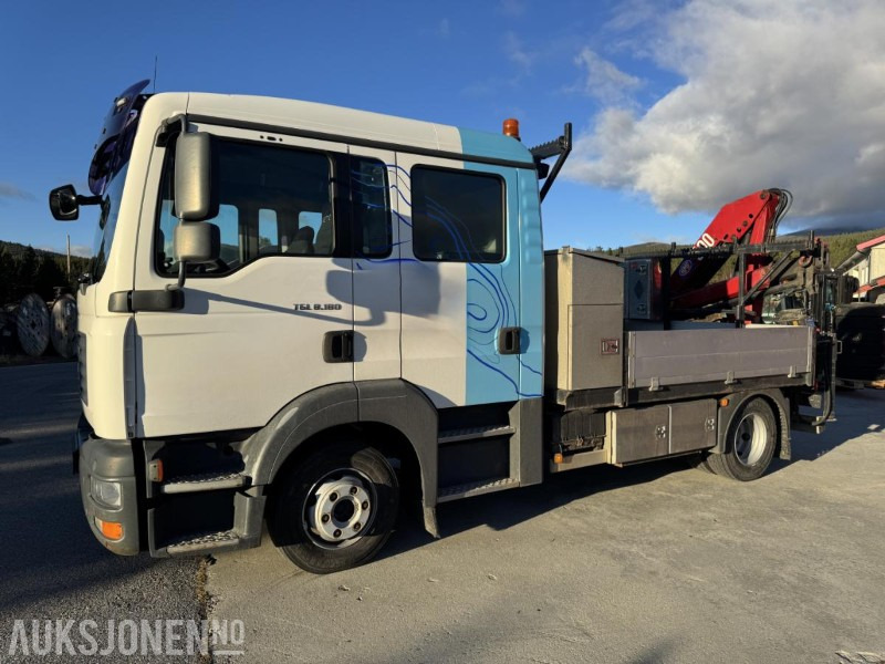 شاحنات مسطحة 2007 MAN TGL 8.180 4X2 LINJEBIL MED KRAN OG MASSE UTSTYR: صورة 1