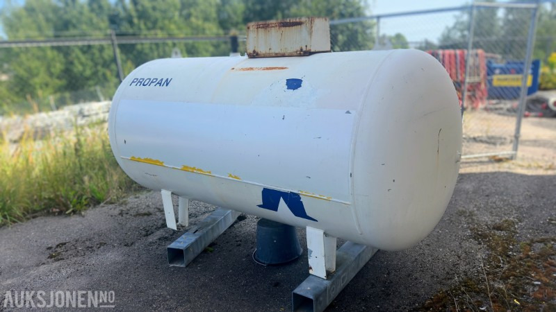 2007 Propantank 2.7 m³ Stasjonær - معدات البناء: صورة 4 2007 Propantank 2.7 m³ Stasjonær - معدات البناء: صورة 4