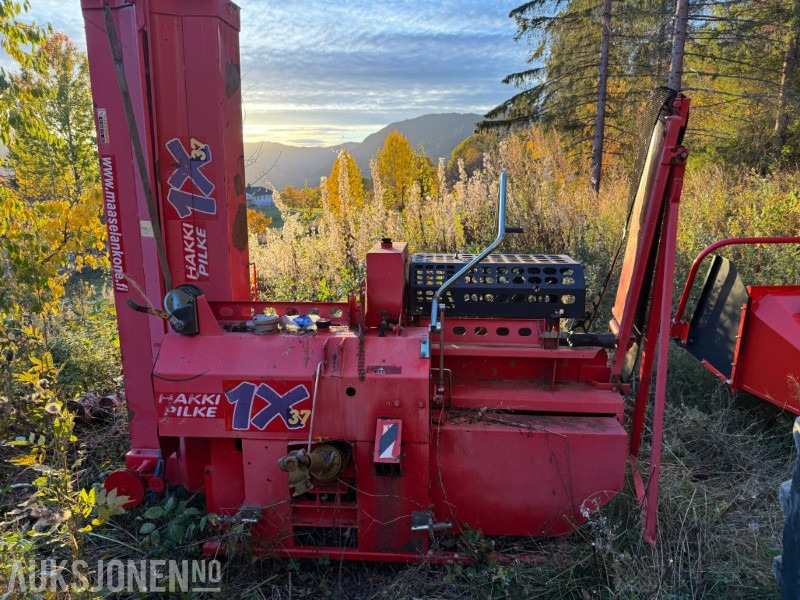 2008 Hakki pilke 1X 37cm Vedmaskin - الآلات الزراعية: صورة 4 2008 Hakki pilke 1X 37cm Vedmaskin - الآلات الزراعية: صورة 4