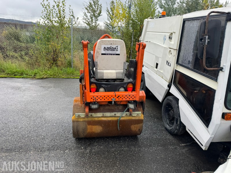 2008 Hamm HD10C VV tandemvals - Repobjekt - مدحلة: صورة 5 2008 Hamm HD10C VV tandemvals - Repobjekt - مدحلة: صورة 5
