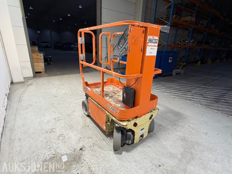2008 JLG 1230ES Elektrisk mastelift med 5,6 m arbeidshøyde - معدات الوصول: صورة 5 2008 JLG 1230ES Elektrisk mastelift med 5,6 m arbeidshøyde - معدات الوصول: صورة 5