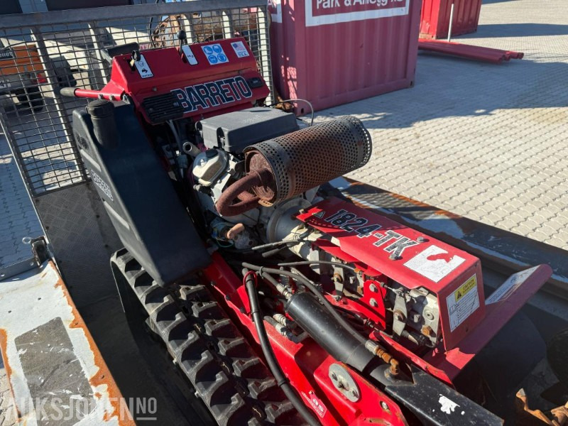 2009 Barreto 1824-KT kjedegraver m/IFOR WILLIAMS GX84 maskinhenger. - معدات البناء: صورة 4 2009 Barreto 1824-KT kjedegraver m/IFOR WILLIAMS GX84 maskinhenger. - معدات البناء: صورة 4