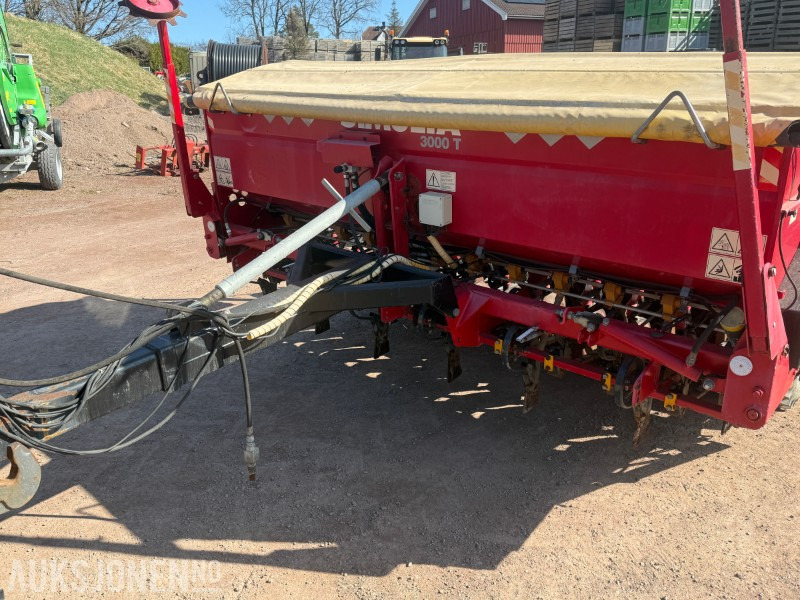 2009 Junkkari Simulta 3000t Kombinert såmaskin - الآلات الزراعية: صورة 4 2009 Junkkari Simulta 3000t Kombinert såmaskin - الآلات الزراعية: صورة 4