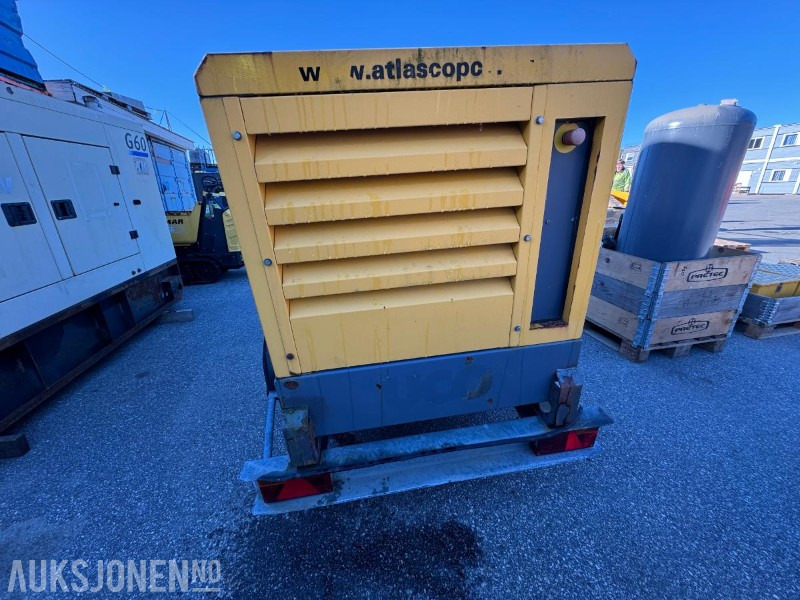 2010 Atlas Copco QAS 40 strømaggregat 40KVA - معدات البناء: صورة 4 2010 Atlas Copco QAS 40 strømaggregat 40KVA - معدات البناء: صورة 4