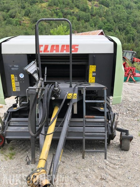الآلات الزراعية 2010 Claas 455 uniwrap 455: صورة 1