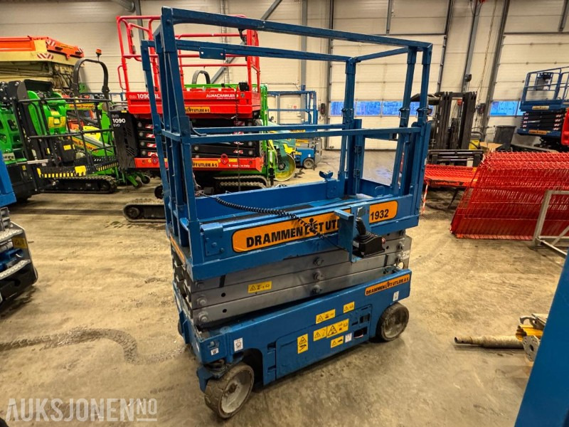 2010 Genie GS1932 sakselift / 8 meter - معدات الوصول: صورة 5 2010 Genie GS1932 sakselift / 8 meter - معدات الوصول: صورة 5