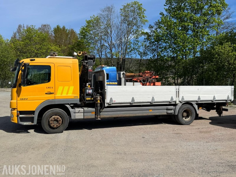 2010 Mercedes-Benz 1524L/54AT Kranbil / HIAB / EU-godkjent - شاحنة كرين: صورة 2 2010 Mercedes-Benz 1524L/54AT Kranbil / HIAB / EU-godkjent - شاحنة كرين: صورة 2