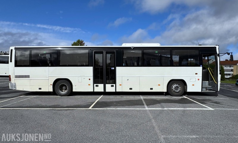 2010 Volvo 8700 B12B, automat, EURO 5, HC rampe, alkolås, kamera, luft - حافلة: صورة 3 2010 Volvo 8700 B12B, automat, EURO 5, HC rampe, alkolås, kamera, luft - حافلة: صورة 3