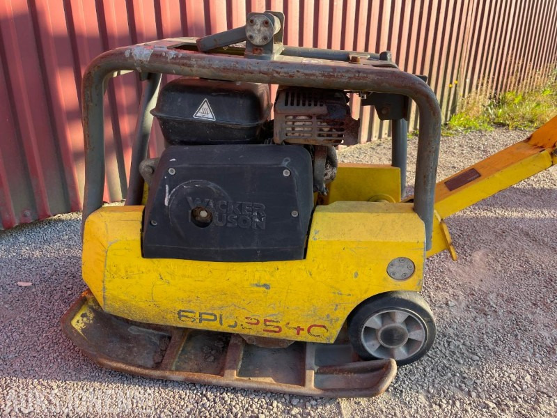 2010 Wacker Neuson 2540 vibroplate - مدحلة: صورة 3 2010 Wacker Neuson 2540 vibroplate - مدحلة: صورة 3