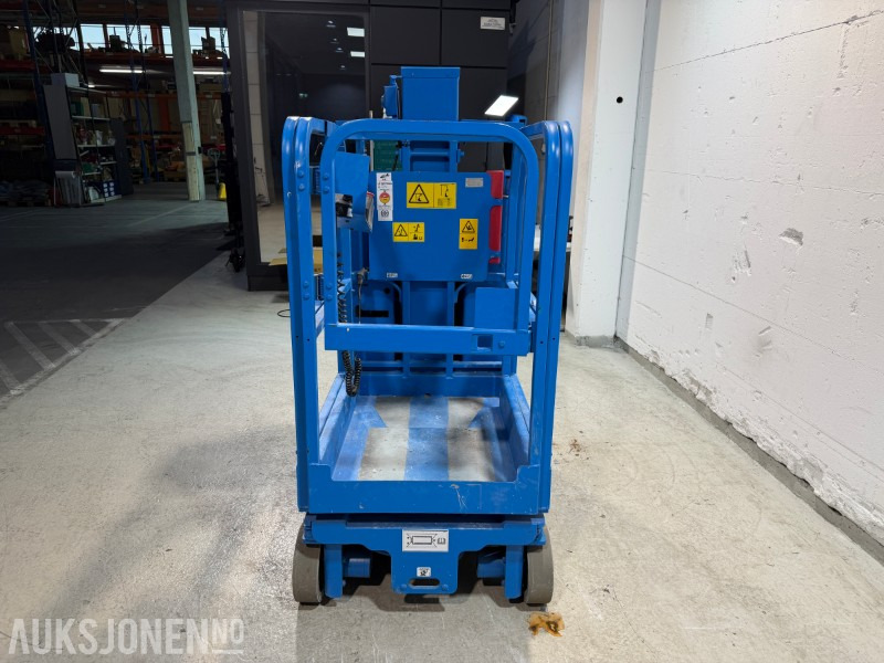 2011 GRC 12 - 5,5m mastelift - معدات الوصول: صورة 5 2011 GRC 12 - 5,5m mastelift - معدات الوصول: صورة 5