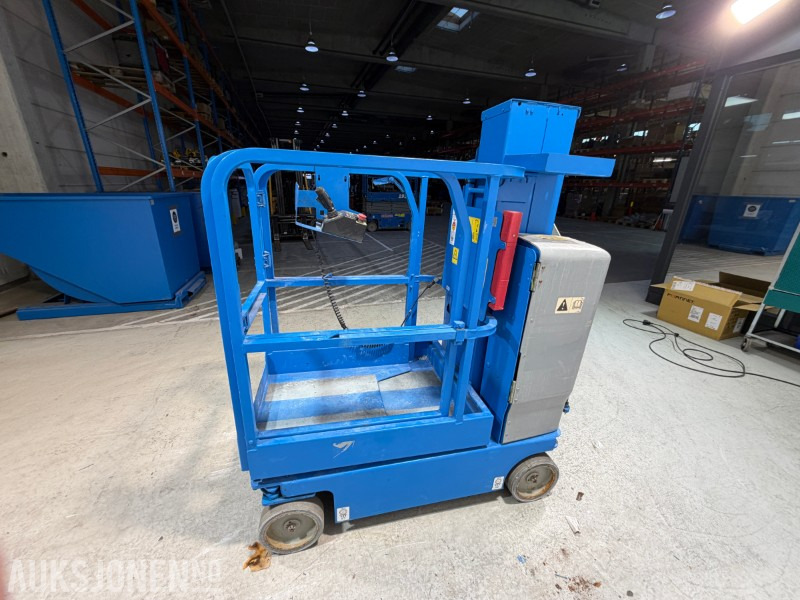 2011 GRC 12 - 5,5m mastelift - معدات الوصول: صورة 4 2011 GRC 12 - 5,5m mastelift - معدات الوصول: صورة 4