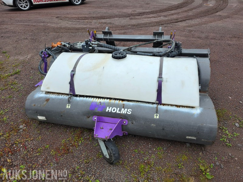 2011 Holms PL-2.15 feiekost med vanntank og klargjort for sidekost - معدات البناء: صورة 3 2011 Holms PL-2.15 feiekost med vanntank og klargjort for sidekost - معدات البناء: صورة 3