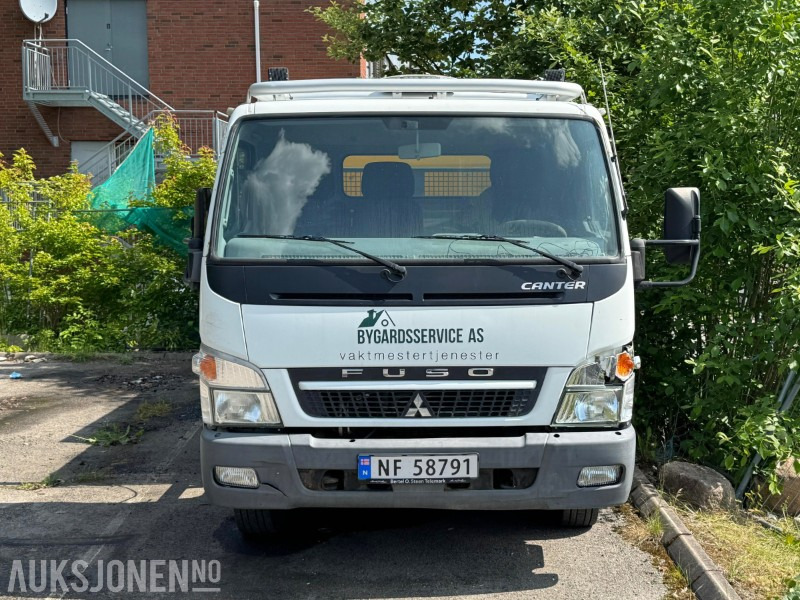 2011 Mitsubishi Canter planbil m/spreder | Meyer MDV | takbøyle | Isri - شاحنات مسطحة: صورة 2 2011 Mitsubishi Canter planbil m/spreder | Meyer MDV | takbøyle | Isri - شاحنات مسطحة: صورة 2