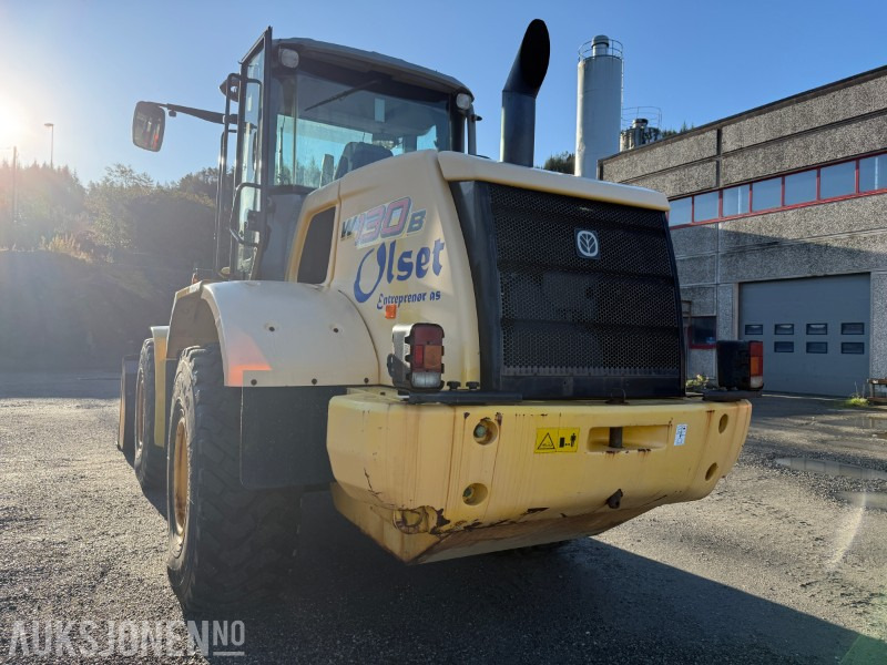 2011 New Holland W130B hjullaster – kun 3 580 timer - اللودر بعجل: صورة 4 2011 New Holland W130B hjullaster – kun 3 580 timer - اللودر بعجل: صورة 4