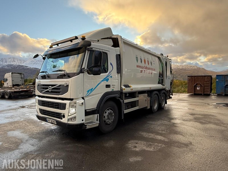 2011 Volvo FM330 6X2 Komprimatorbil 22M3 - Strøere - Baklaster - 353908KM - شاحنة النفايات: صورة 1 2011 Volvo FM330 6X2 Komprimatorbil 22M3 - Strøere - Baklaster - 353908KM - شاحنة النفايات: صورة 1