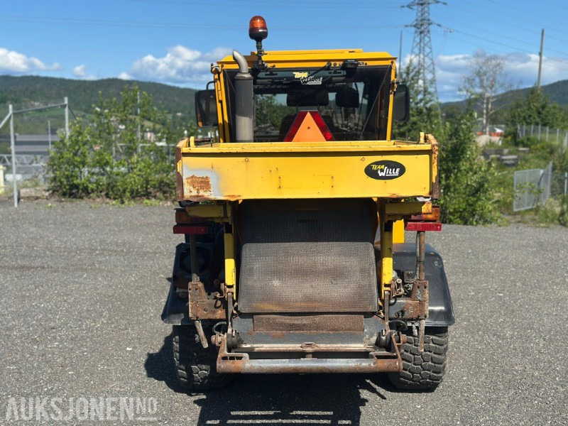 2011 Wille 455B Stensballe med TH 2500 B frontmontert triplex rotorklippaggregat - اللودر بعجل: صورة 4 2011 Wille 455B Stensballe med TH 2500 B frontmontert triplex rotorklippaggregat - اللودر بعجل: صورة 4