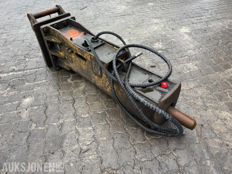 2012 Giant pigghammer med S50 feste - ملحق - آلات البناء: صورة 1 2012 Giant pigghammer med S50 feste - ملحق - آلات البناء: صورة 1