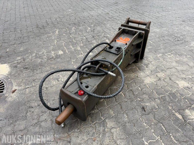 2012 Giant pigghammer med S50 feste - ملحق - آلات البناء: صورة 3 2012 Giant pigghammer med S50 feste - ملحق - آلات البناء: صورة 3