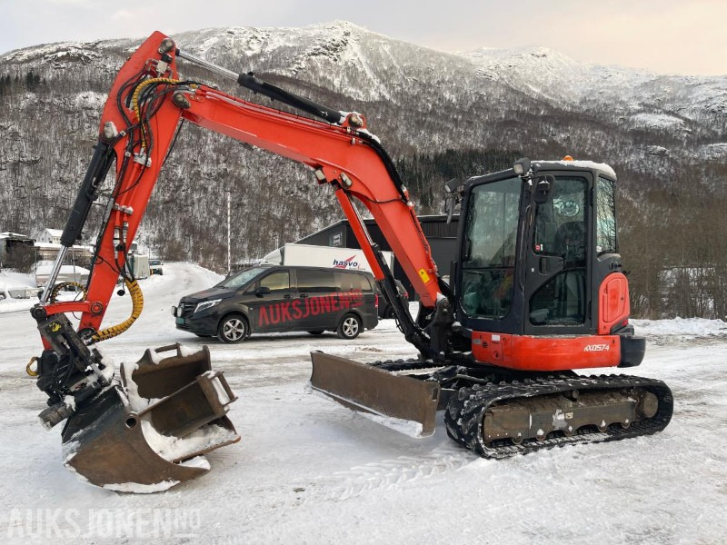 2012 Kubota KX057-4 Gravemaskin med tiltrotator, tre skuffer, kun 4408 timer - حفارة مُصَّغرة: صورة 1 2012 Kubota KX057-4 Gravemaskin med tiltrotator, tre skuffer, kun 4408 timer - حفارة مُصَّغرة: صورة 1