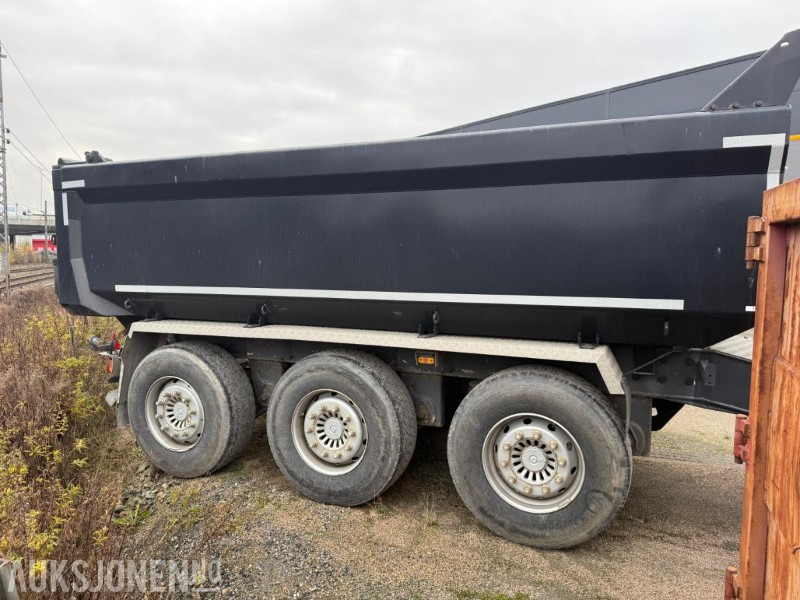 2012 Maur Bilpåbygg trippelkjerre- Nylig EU-godkjent. - عربة مقطورة: صورة 2 2012 Maur Bilpåbygg trippelkjerre- Nylig EU-godkjent. - عربة مقطورة: صورة 2