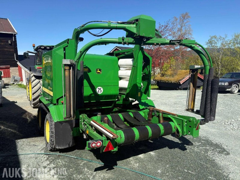 2012 Rundballepresse - John Deere 744 - الآلات الزراعية: صورة 3 2012 Rundballepresse - John Deere 744 - الآلات الزراعية: صورة 3