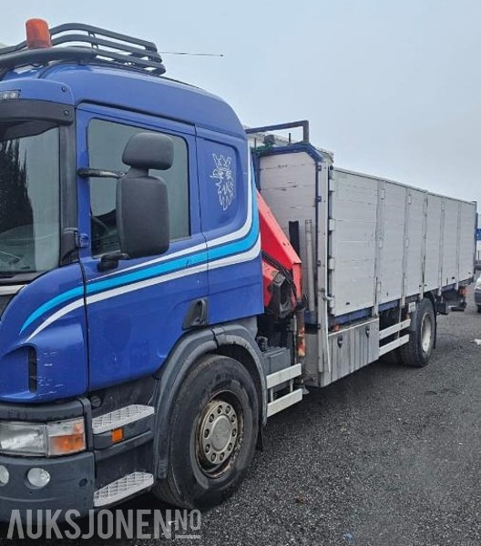 2012 Scania P-serie P320 kranbil med bakløft - شاحنة كرين: صورة 3 2012 Scania P-serie P320 kranbil med bakløft - شاحنة كرين: صورة 3