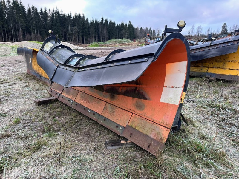 2012 TELLEFSDAL K-70 3400 P SNØPLOG - ملحق - آلات البناء: صورة 1 2012 TELLEFSDAL K-70 3400 P SNØPLOG - ملحق - آلات البناء: صورة 1