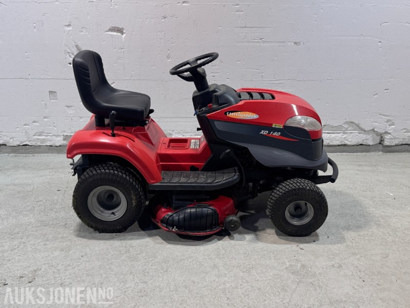 2013 Castelgarden XD 140 sitteklipper med Briggs & Stratton 344cc Motor - الآلات الزراعية: صورة 2 2013 Castelgarden XD 140 sitteklipper med Briggs & Stratton 344cc Motor - الآلات الزراعية: صورة 2