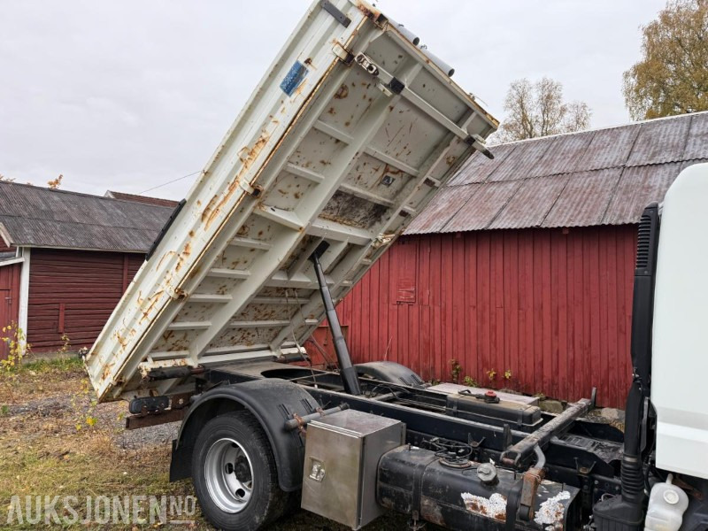 2013 Fuso Canter m/høy nyttelast - شاحنة قلاب: صورة 4 2013 Fuso Canter m/høy nyttelast - شاحنة قلاب: صورة 4