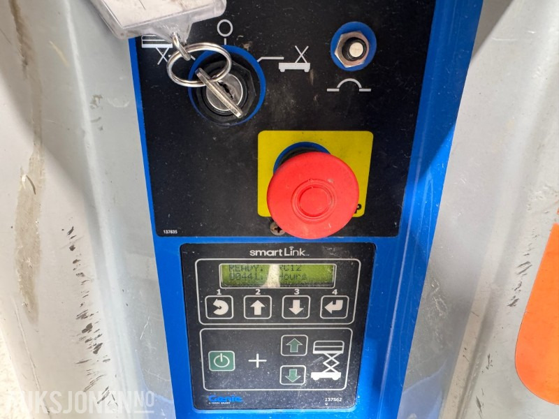 2013 Genie GRC-12 - 5,5m mastelift - معدات الوصول: صورة 5 2013 Genie GRC-12 - 5,5m mastelift - معدات الوصول: صورة 5