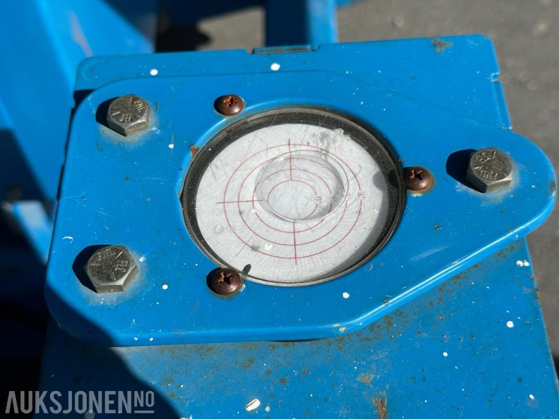 معدات الوصول 2013 Genie GS-3369DC - Terrenggående sakselift: صورة 10