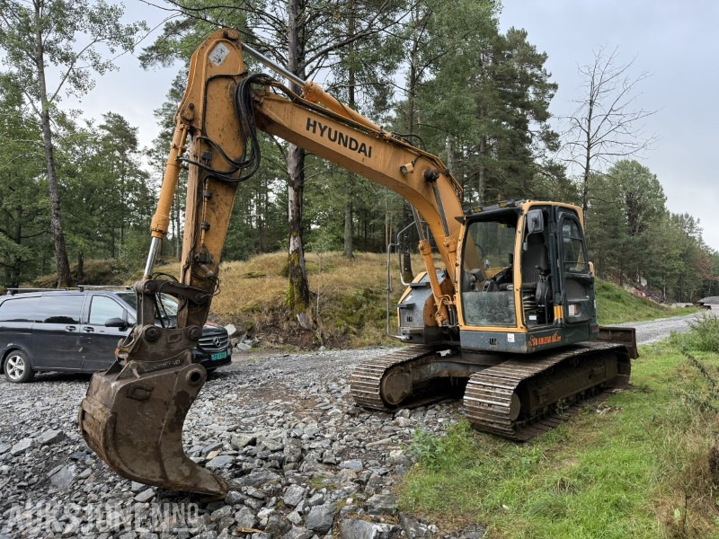 2013 Hyundai Robex 145L CR-9 Gravemaskin m/Graveskuff - حفارة: صورة 1 2013 Hyundai Robex 145L CR-9 Gravemaskin m/Graveskuff - حفارة: صورة 1