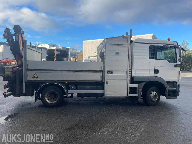 2013 MAN TGM 15.290 E- verkspåbygg med bak montert kran (Palfinger PK9002 – EH) og vinsj - Nye vinterfelger og dekk NYLIG EU OK - شاحنة كرين: صورة 5 2013 MAN TGM 15.290 E- verkspåbygg med bak montert kran (Palfinger PK9002 – EH) og vinsj - Nye vinterfelger og dekk NYLIG EU OK - شاحنة كرين: صورة 5