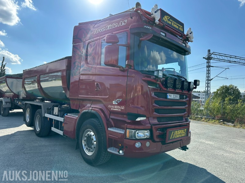 2013 Scania R500 tippbil med asfaltbalje og tippkasse - Brøyterigget - Euro 5 - شاحنة قلاب: صورة 2 2013 Scania R500 tippbil med asfaltbalje og tippkasse - Brøyterigget - Euro 5 - شاحنة قلاب: صورة 2