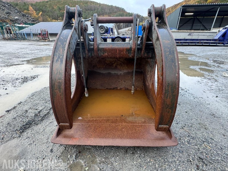 2013 Trevi Benne - Benna Alto Adige - Gravemaskinskuffe med klype - S70 feste - ملحق - آلات البناء: صورة 2 2013 Trevi Benne - Benna Alto Adige - Gravemaskinskuffe med klype - S70 feste - ملحق - آلات البناء: صورة 2