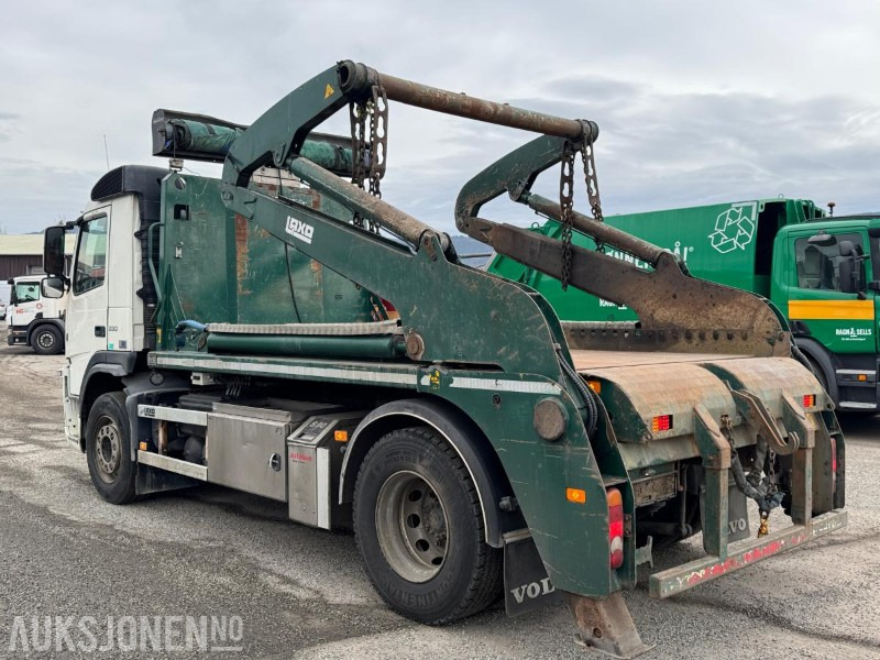 2013 Volvo FM liftdumper / Containerløfter / Nylig EU-godkjent - شاحنة نقل المخلفات: صورة 3 2013 Volvo FM liftdumper / Containerløfter / Nylig EU-godkjent - شاحنة نقل المخلفات: صورة 3