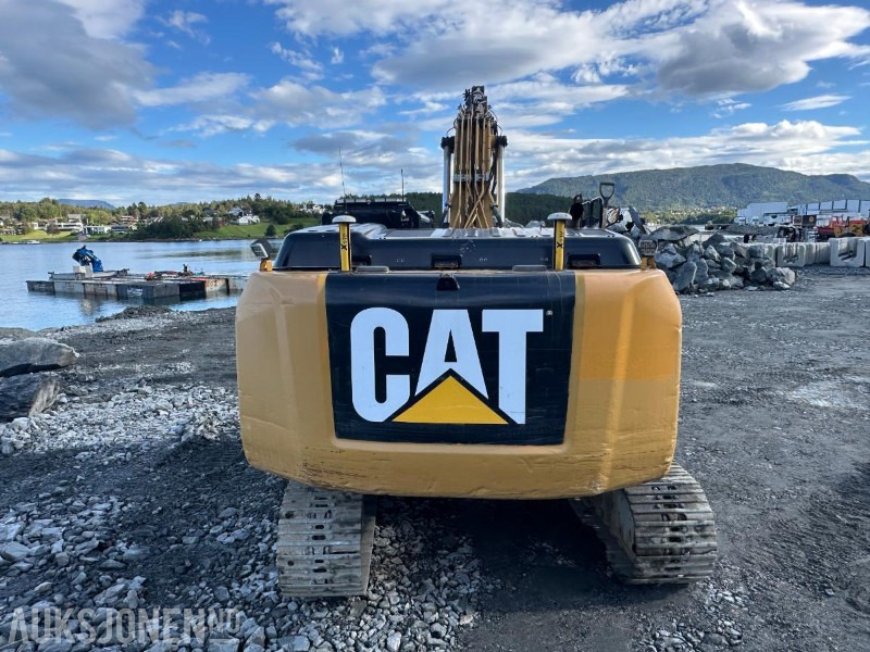 2014 Cat 329 EL Gravemaskin - 13640 Timer - Bunkringspumpe - Kamera - حفارة: صورة 5 2014 Cat 329 EL Gravemaskin - 13640 Timer - Bunkringspumpe - Kamera - حفارة: صورة 5