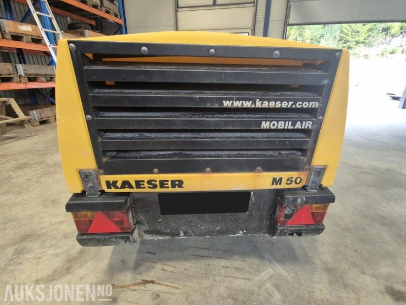 2014 Kaeser M50, tilhengermontert luftkompressor, 811 t - معدات البناء: صورة 3 2014 Kaeser M50, tilhengermontert luftkompressor, 811 t - معدات البناء: صورة 3