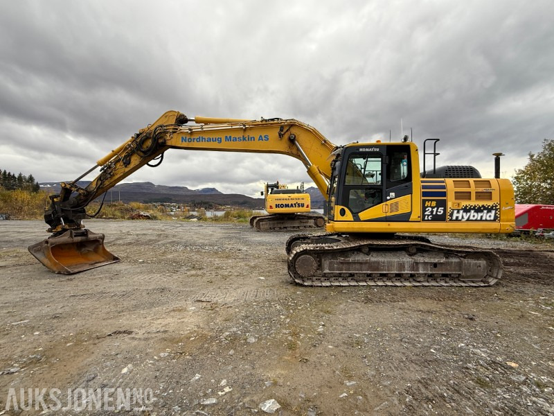 2014 Komatsu Hb 215-2 Gravemaskin - Leica GPS - Engcon Tilt - 7035T - حفارة: صورة 2 2014 Komatsu Hb 215-2 Gravemaskin - Leica GPS - Engcon Tilt - 7035T - حفارة: صورة 2