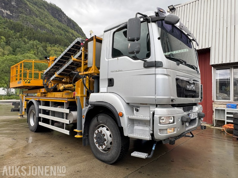 2014 MAN TGM 18.340 Normet Esslift 810 liftbil - 15 888 km - آلية المنفعة/ مركبة خاصة: صورة 2 2014 MAN TGM 18.340 Normet Esslift 810 liftbil - 15 888 km - آلية المنفعة/ مركبة خاصة: صورة 2