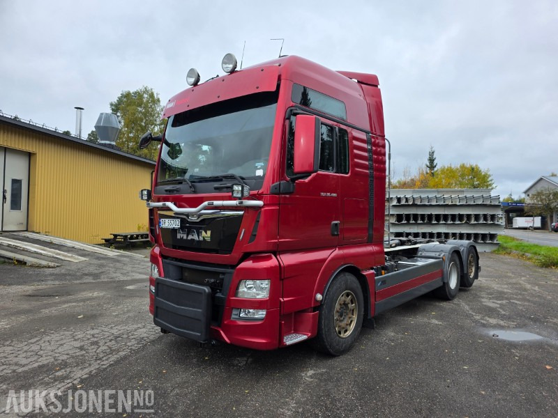 2014 MAN TGX 26.480 6X2-4 BL 18 T krok leveres med ny EU - شاحنة ذات خطاف: صورة 1 2014 MAN TGX 26.480 6X2-4 BL 18 T krok leveres med ny EU - شاحنة ذات خطاف: صورة 1