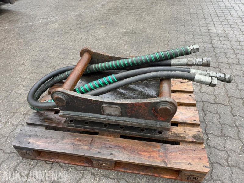 2014 S70 feste - ملحق - آلات البناء: صورة 3 2014 S70 feste - ملحق - آلات البناء: صورة 3