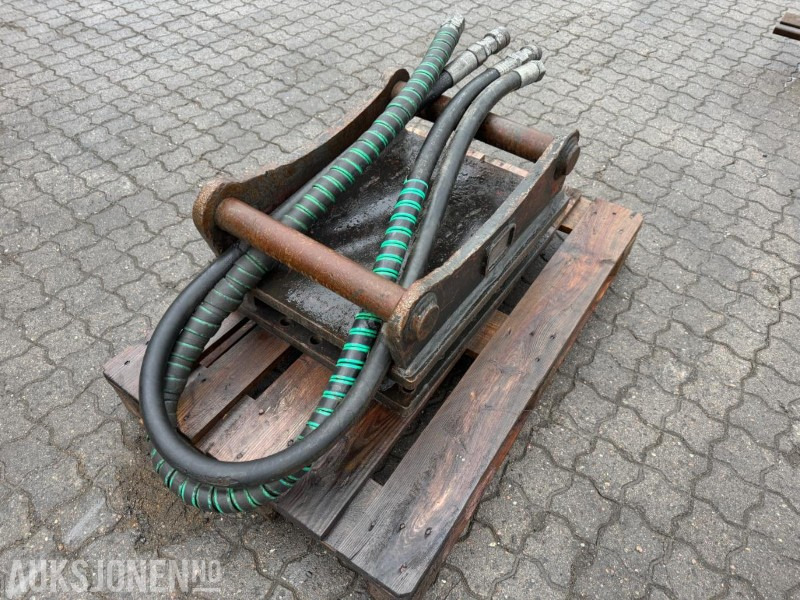 2014 S70 feste - ملحق - آلات البناء: صورة 2 2014 S70 feste - ملحق - آلات البناء: صورة 2