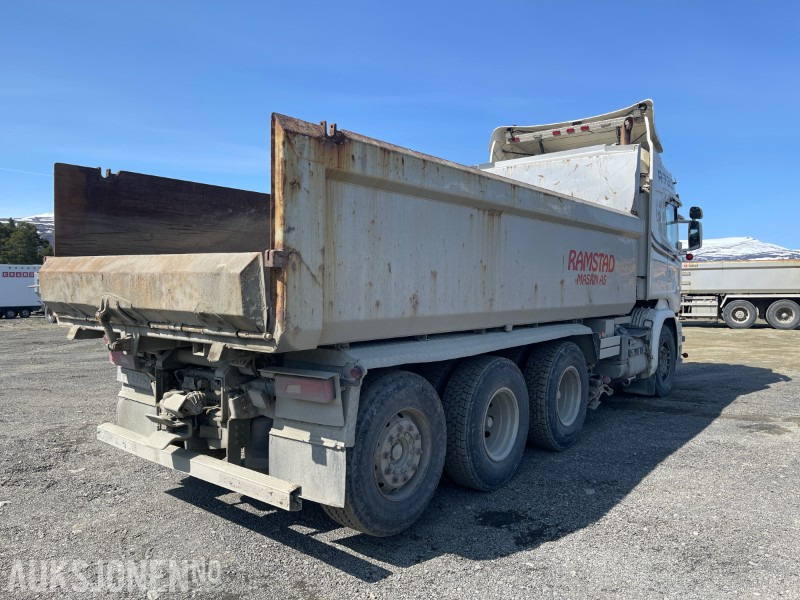 2014 Scania R730 Tridem Brøyterigget tippbil m/ underliggende skjær fra 2021! Euro 6 - شاحنة قلاب: صورة 4 2014 Scania R730 Tridem Brøyterigget tippbil m/ underliggende skjær fra 2021! Euro 6 - شاحنة قلاب: صورة 4