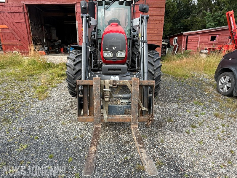 2014 Valtra A93 H - Laster - Pallegaffel - 1580t - MVA FRI!! - جرار: صورة 5 2014 Valtra A93 H - Laster - Pallegaffel - 1580t - MVA FRI!! - جرار: صورة 5